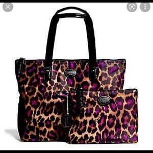 Coach tote + matching make up bag